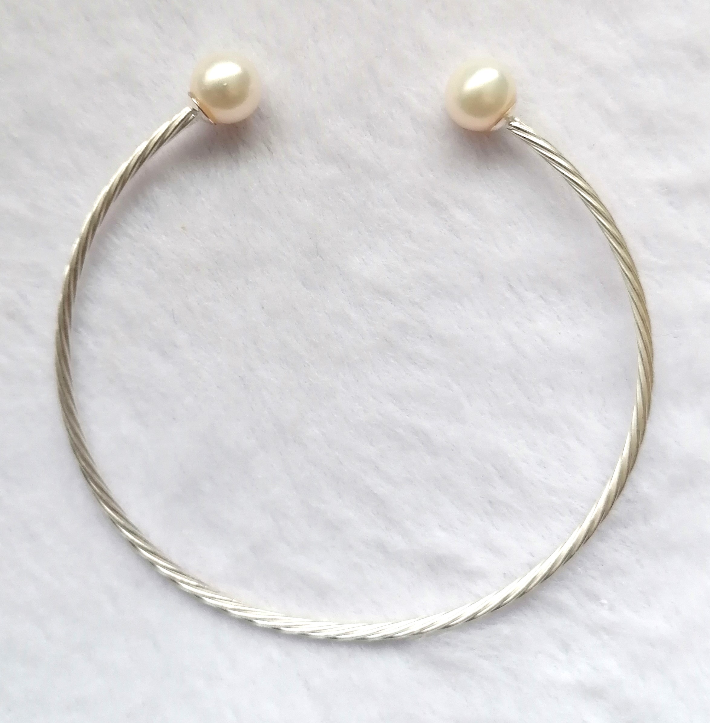 Freshwater Pearl Twisted Bangle in Sterling Silver