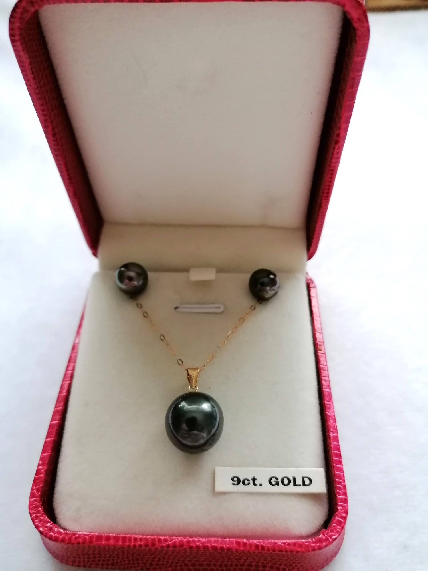 Tahitian Pearl - 9ct Gold