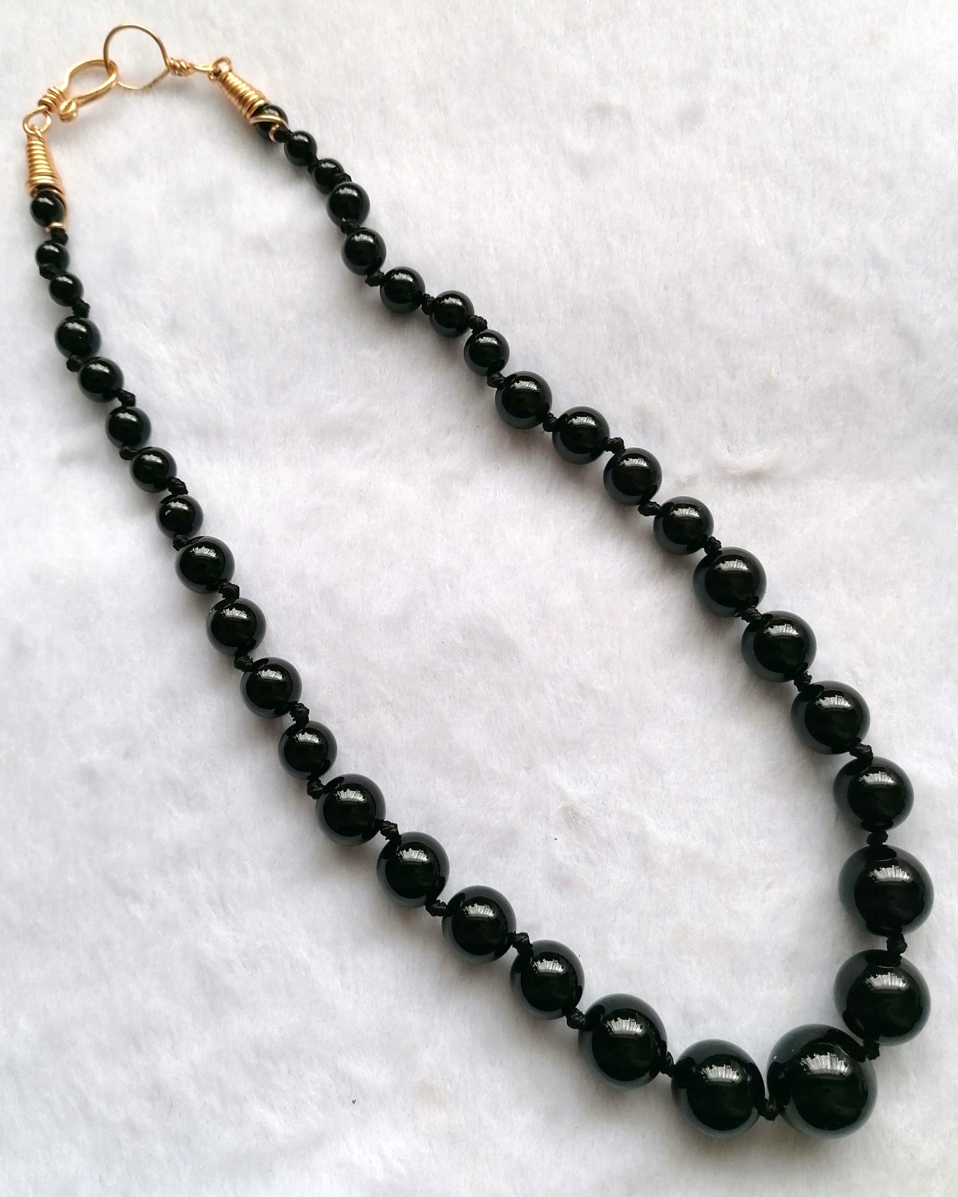 Knotted Graduated Black Agate