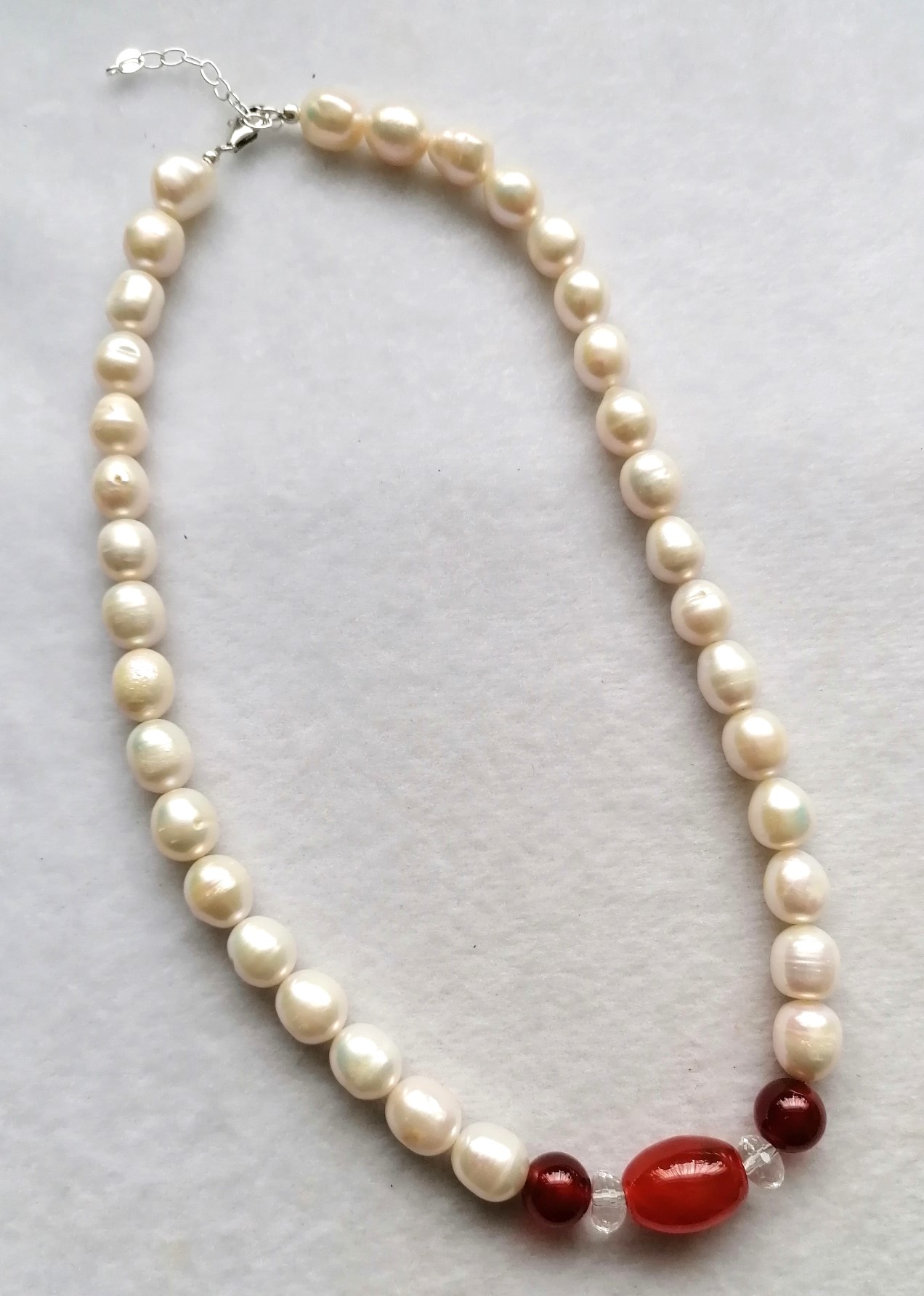 Freshwater Pearl with Small Agate