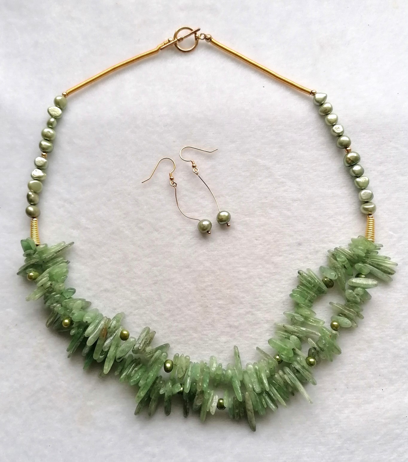 Green Kyanite with Freshwater Pearl