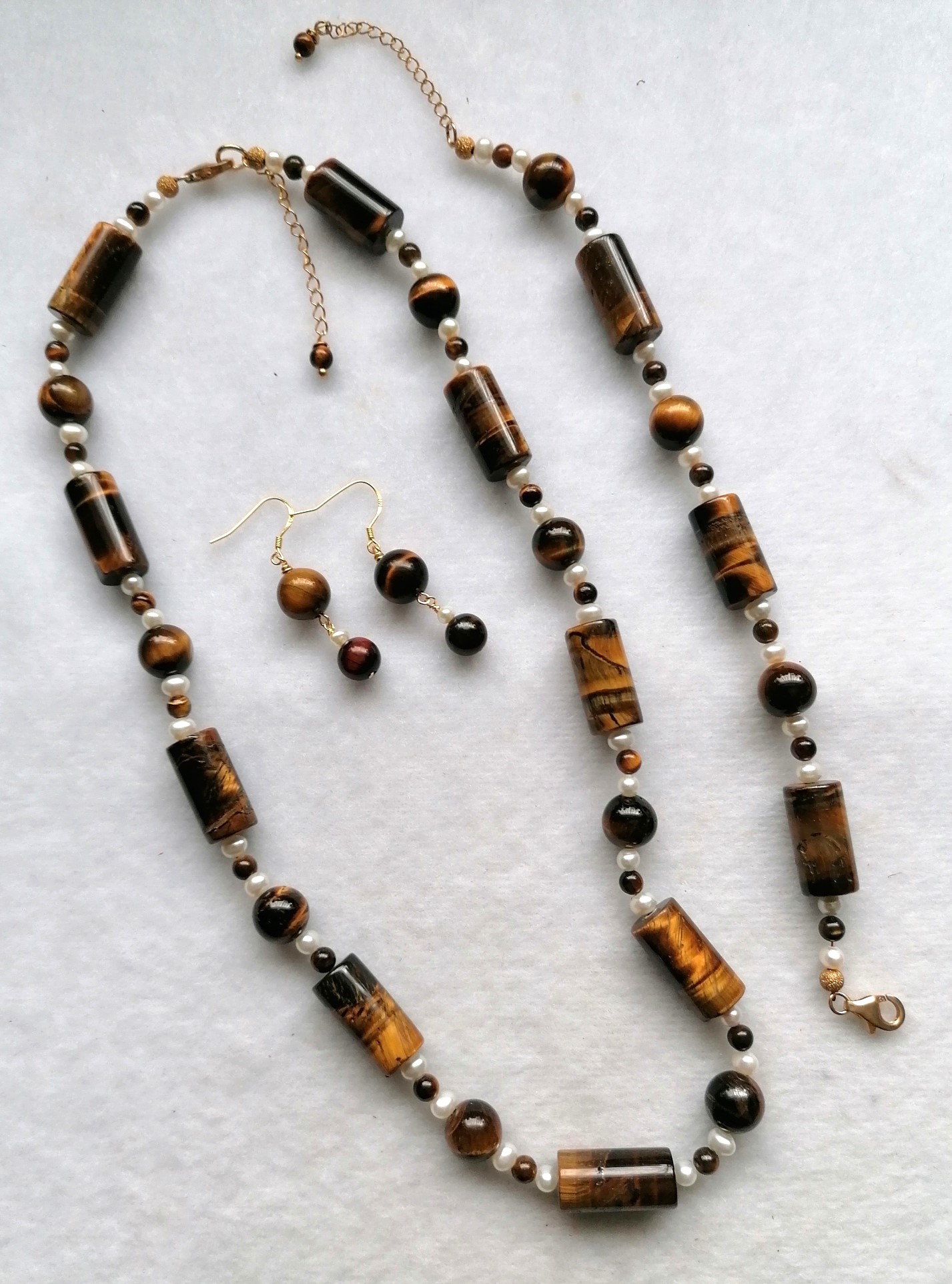 Freshwater Pearl with Tiger's Eye Tubes