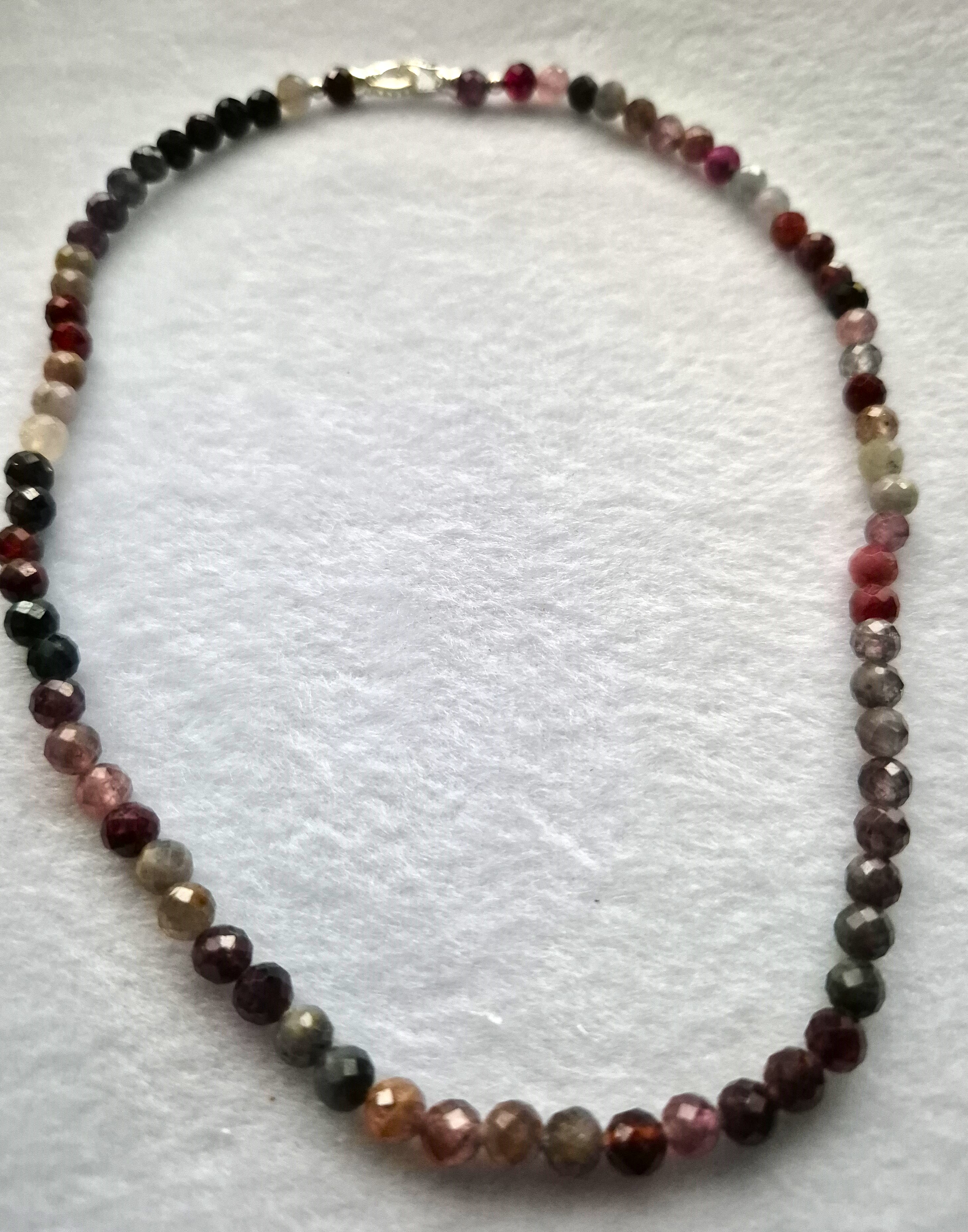 Large Multi-colour Spinel